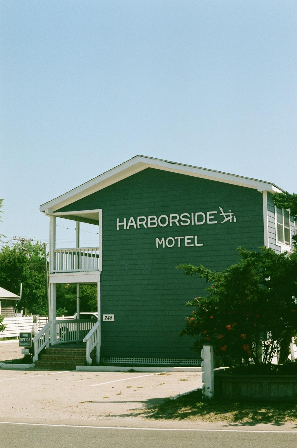 Lakeside Junior Suite